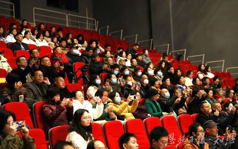 微信图片_20251201094121.jpg 微信图片_20251201094121.jpg